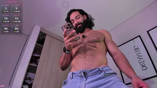 Max strong01 online show from April 8, 11:13 pm