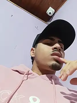 LucaColmal online show from April 8, 2:01 am