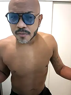 RickDonn online show from April 5, 9:44 pm