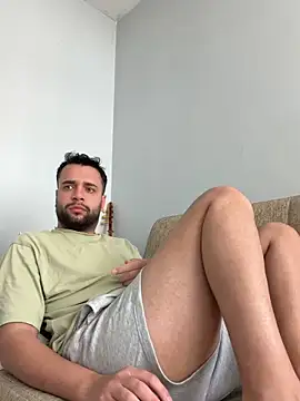 Arin21201 online show from April 9, 11:05 am