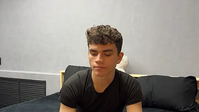 MaxWoolf online show from May 24, 4:46 pm