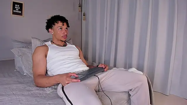 dominik drake online show from April 8, 2:04 pm