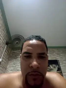 Tomajek95 online show from April 10, 12:12 pm