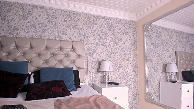 TurnerStar online show from April 4, 12:02 pm