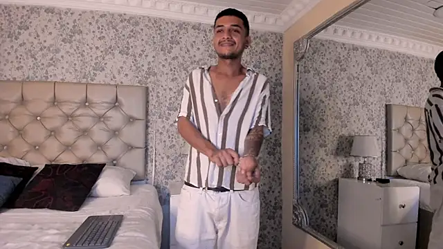 TurnerStar online show from April 7, 12:16 pm