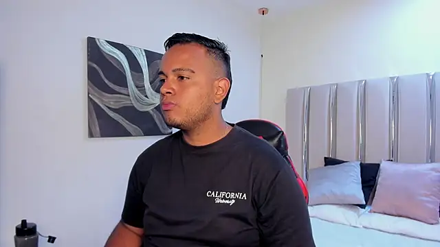 Jay Dusk online show from April 3, 3:47 am