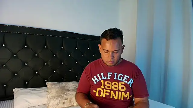 Jay Dusk online show from April 5, 3:36 am