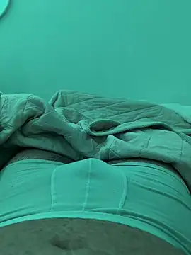 yaya mvp online show from April 10, 11:45 pm