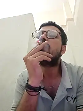 herochoclateboy online show from April 8, 12:00 am