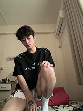 sexyboy-3525 online show from July 3, 5:02 am