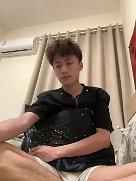 sexyboy-3525 online show from April 1, 2:58 pm