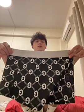 sexyboy-3525 online show from July 4, 5:10 am