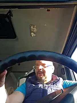 Cristo1982 online show from April 7, 6:02 am