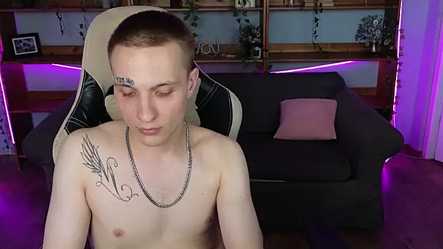 Dreamkai online show from April 11, 7:45 am