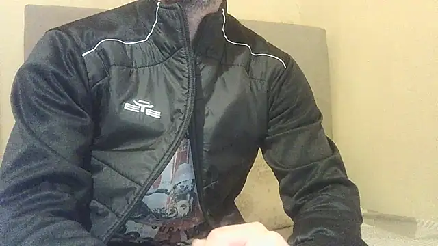 miguel edg01 online show from April 2, 9:22 pm