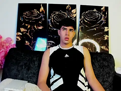 Andy wood online show from April 7, 1:11 pm