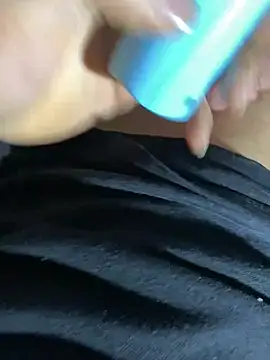 youmeloveyou online show from April 15, 5:57 pm