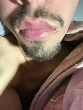 youmeloveyou online show from April 5, 5:53 pm