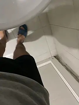 youmeloveyou online show from April 17, 9:39 pm