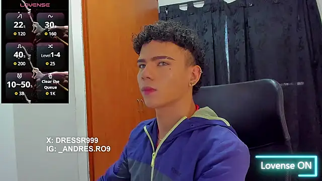 sebascuterouss online show from July 7, 12:42 pm