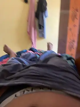 jiwoox online show from April 9, 6:30 am