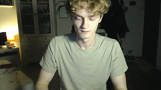 Daniel Yumm online show from April 7, 8:09 pm