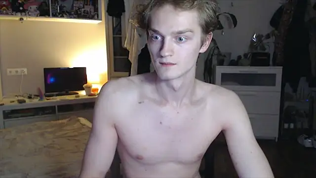 Daniel Yumm online show from April 15, 10:53 pm