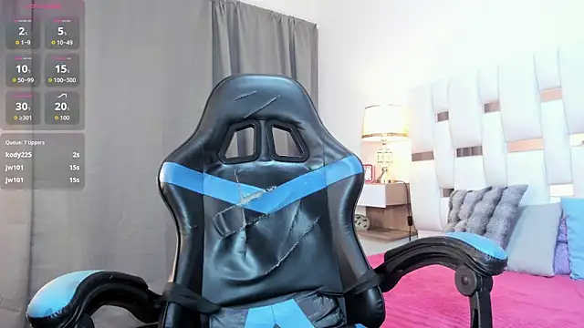 Alessandro Abruzzo online show from April 13, 8:04 am