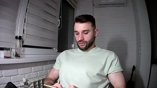 DaddySlava online show from April 2, 7:22 pm