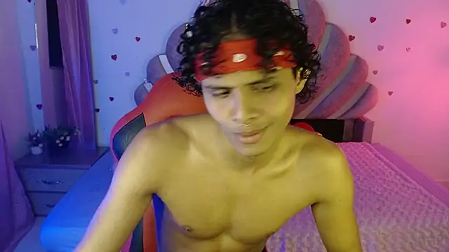 elio fox online show from April 10, 11:50 am