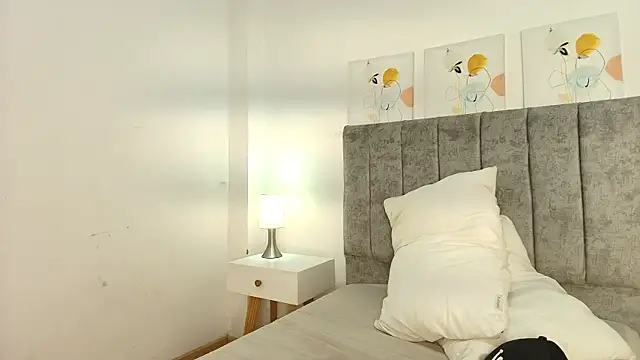 Pablo Cruzz online show from April 15, 7:36 pm