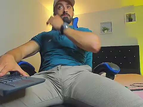 David Onfire online show from April 5, 8:05 pm