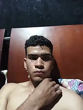 elflacohot21 online show from July 31, 8:18 pm