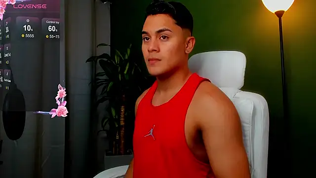 danny smith24 online show from April 16, 12:21 am