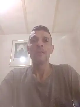 Guillelp online show from June 11, 12:32 am