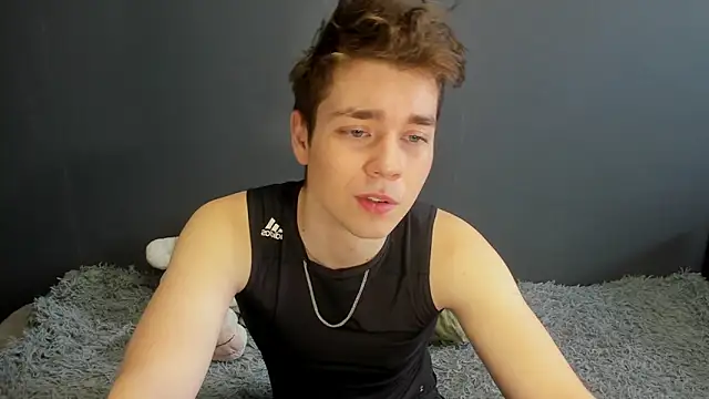 zeriax online show from April 13, 2:45 am