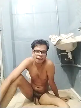 caitlin gunner online show from April 14, 8:47 am