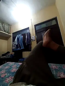 volcanojatt00 online show from April 14, 4:28 pm