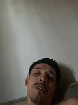 casalcapixaba28 online show from April 12, 7:04 pm