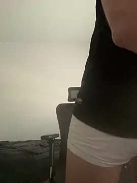 YorSexboy777 online show from April 8, 2:59 pm