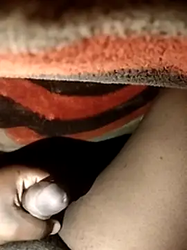 chickelikeme online show from April 9, 1:58 am