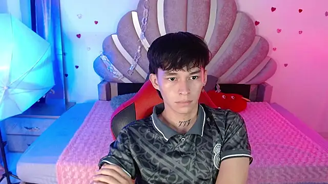 Marco fox723 online show from April 7, 7:03 pm