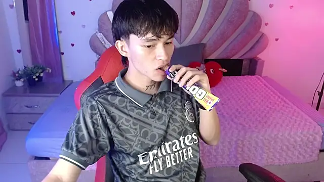 Marco fox723 online show from April 10, 5:42 pm