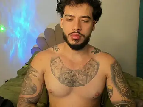 sinnei   online show from April 11, 10:08 am