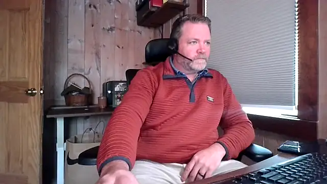 JJ CONN78 online show from April 13, 5:13 pm