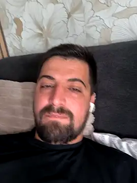 Attila2701 online show from April 18, 1:23 pm