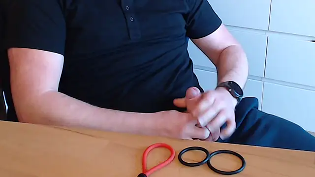 Seth-Pupille online show from April 11, 12:20 pm