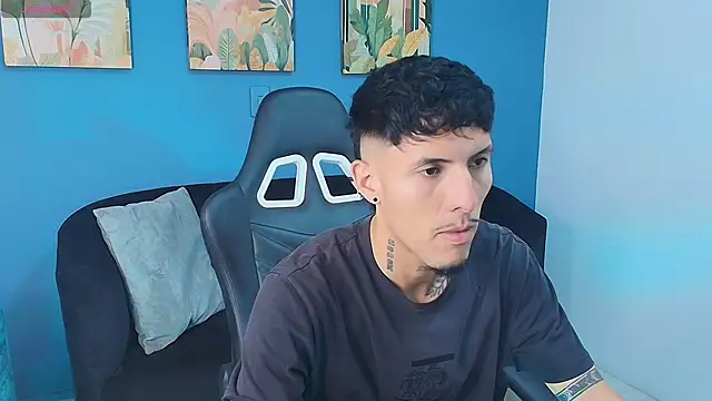 ALEXXXTREM69 online show from April 10, 12:23 pm