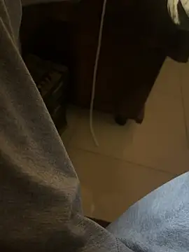 sunnyroy26 online show from April 10, 12:12 pm