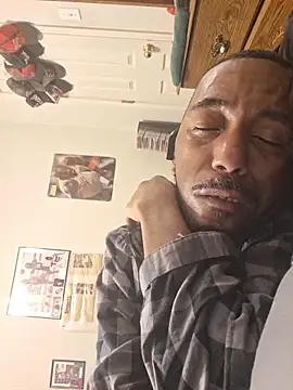 Willybigcock1981 online show from April 25, 3:20 am